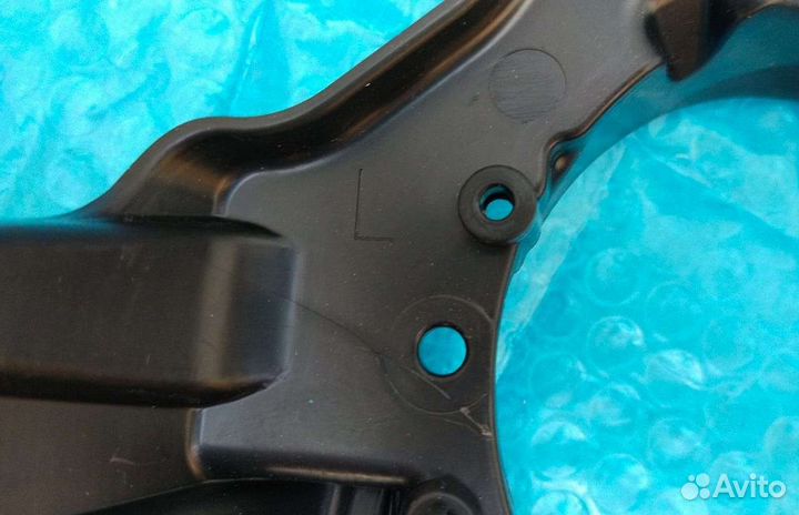 Кронштейн птф Lexus Rx (3) левый NEW 12-15