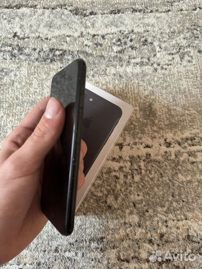iPhone 7, 128 ГБ