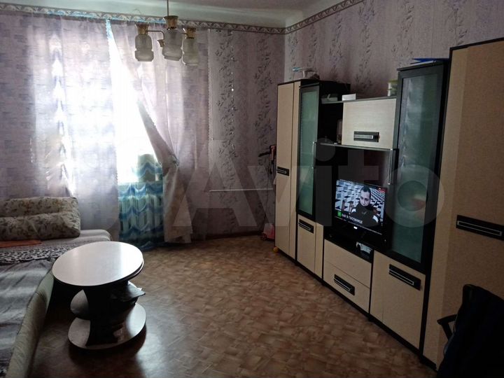3-к. квартира, 81,1 м², 1/2 эт.