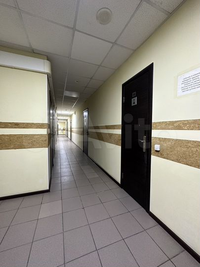 С арендатором.Панорамные окна, от 16.2 м²
