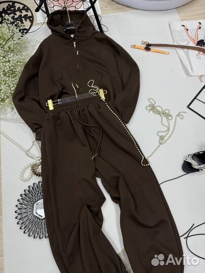 Костюм двойка с капюшоном