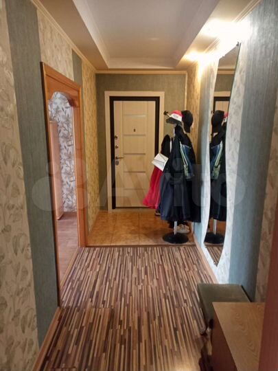 4-к. квартира, 76 м², 4/9 эт.
