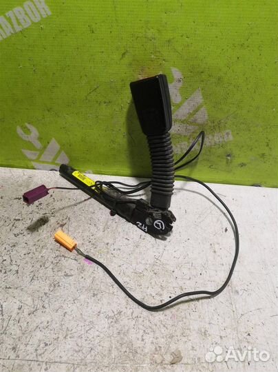 Ответная часть ремня безопасности Форд Фокус 2