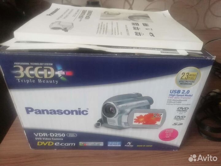 Видеокамера panasonic VDR-D250