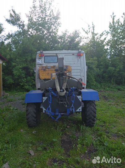 Трактор, 2005