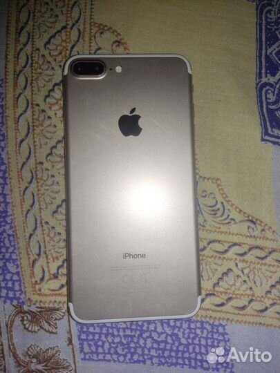 Телефон iPhone 7 plus