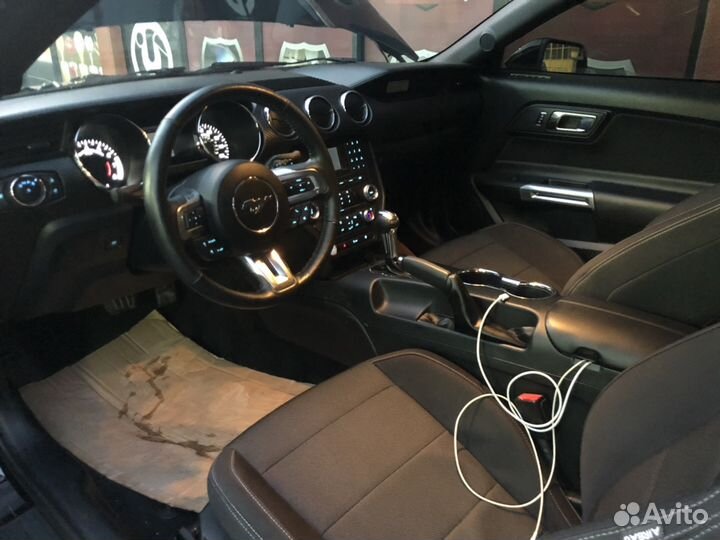 Форд Мустанг