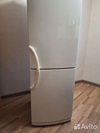 Холодильник бу lg