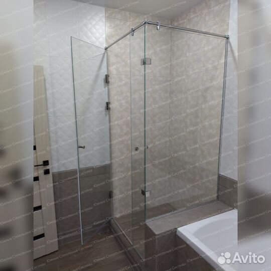 Душевая стеклянная кабина новая