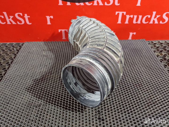 Патрубок воздушного фильтра Daf XF106