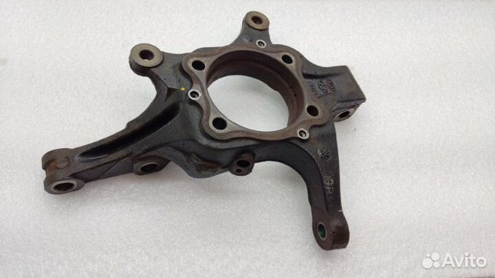 Кулак поворотный передний правый Kia Sorento Prime