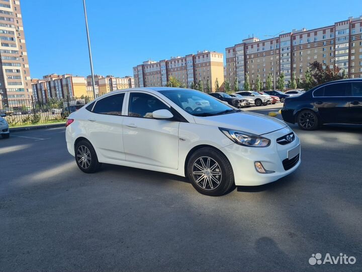 Hyundai Accent 1.4 AT, 2011, 109 000 км