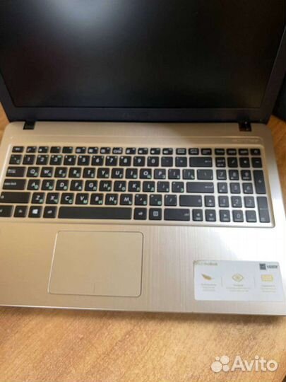 Ноутбук asus d540m