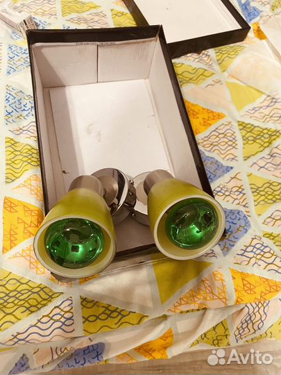 Светильник (Бра) на стену, с лампой зеленой