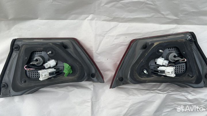 Задние диодные фонари Kia Magentis 2