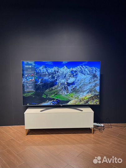 Телевизор LG 75UR81009