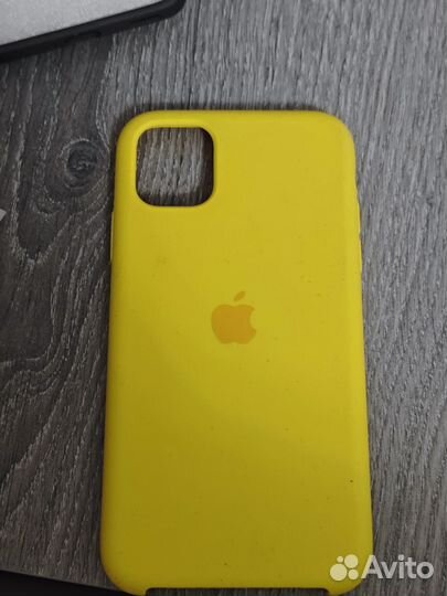 Чехол на iPhone 11