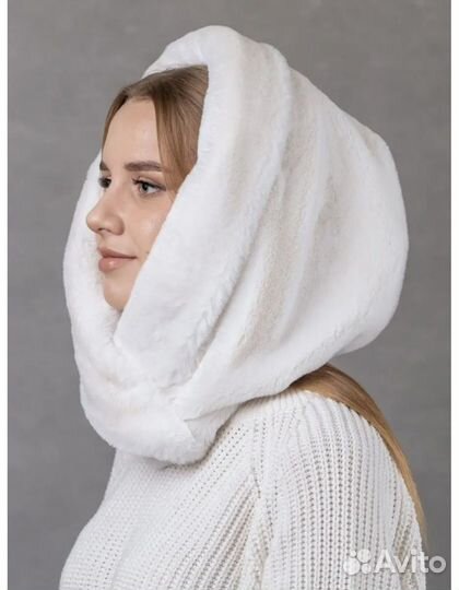 Капор зимний женский