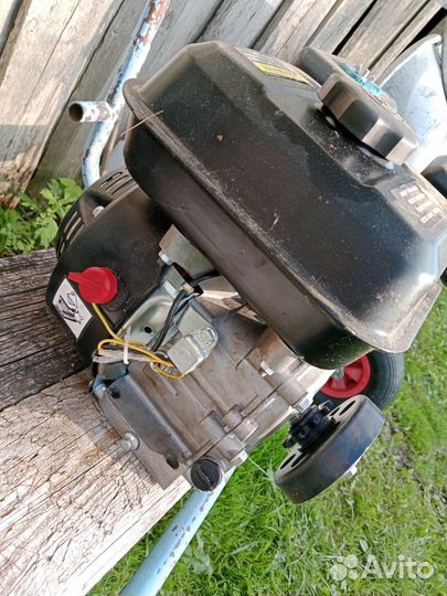 Бензиновый двигатель на мотоблок/картинг