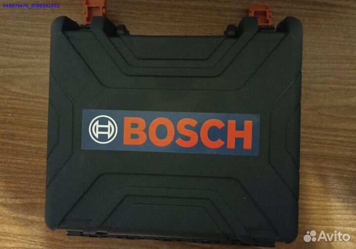 Мощный бесщеточный шуруповерт Bosch 12V