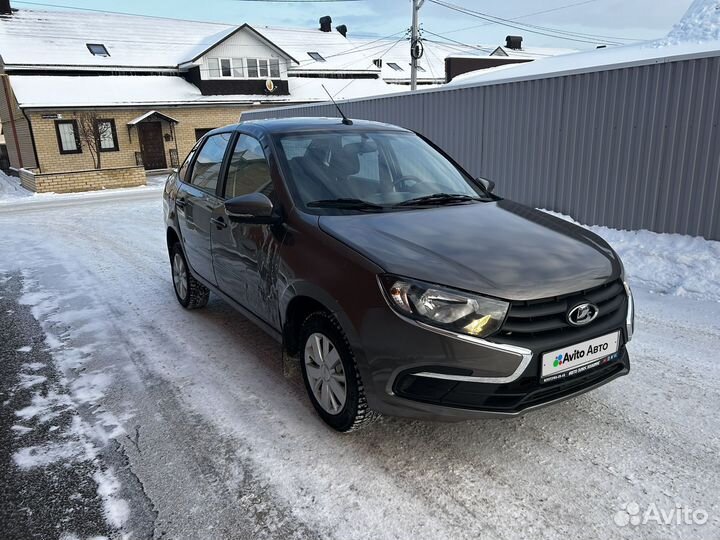 LADA Granta 1.6 МТ, 2024, битый, 17 000 км