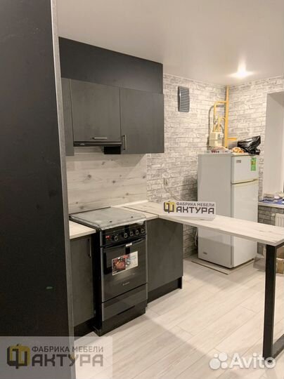 Кухня угловая 1800*3220 мм