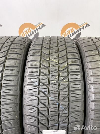 Bridgestone Blizzak LM-25 4x4 235/50 R19