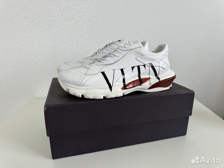 Кроссовки vlnt Valentino