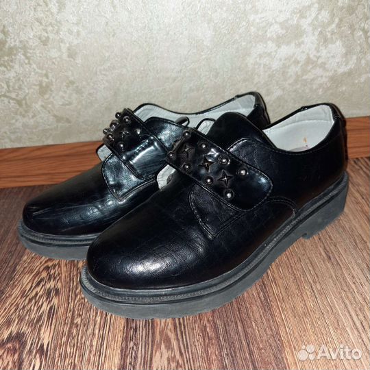 Туфли для девочки 35 размер