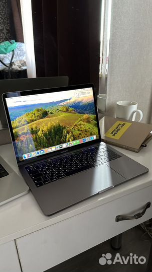 Apple MacBook Pro 13 2019 touch bar 128gb