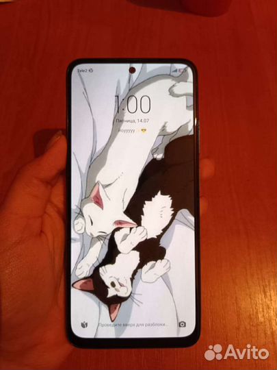 Телефон Poco m4 pro