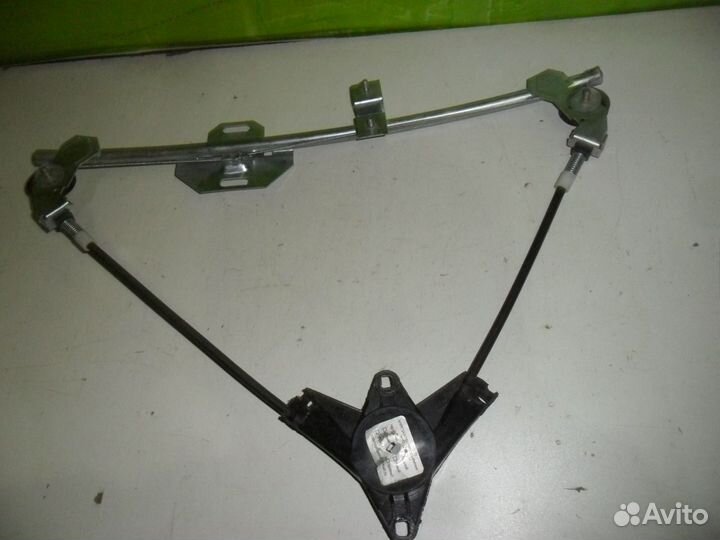 Стеклоподъемник передний Лада Калина Нива Шевроле