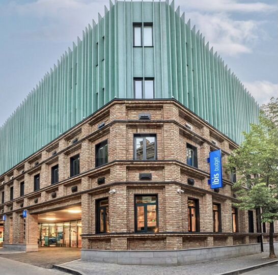 Гостиница 4800 м² (Грузия)