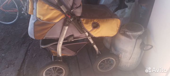 Продам коляску 3 в 1