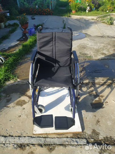Коляска инвалидная