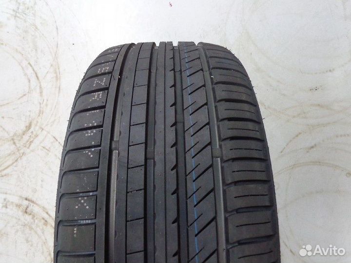 Kinforest KF-550 235/55 R20