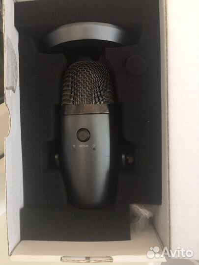 USB-микрофон Blue Yeti Nano Gray
