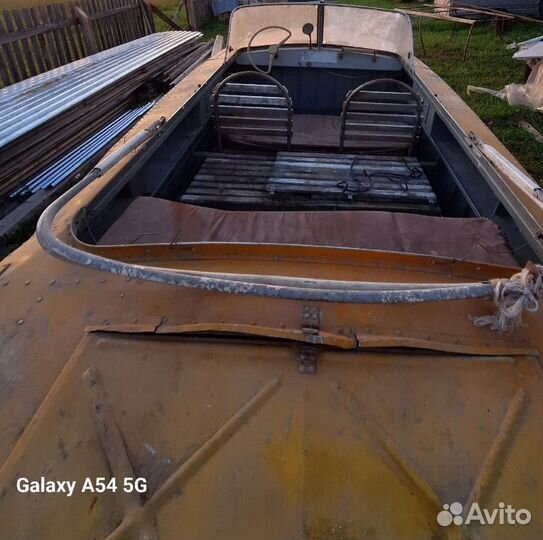 Лодка Прогресс