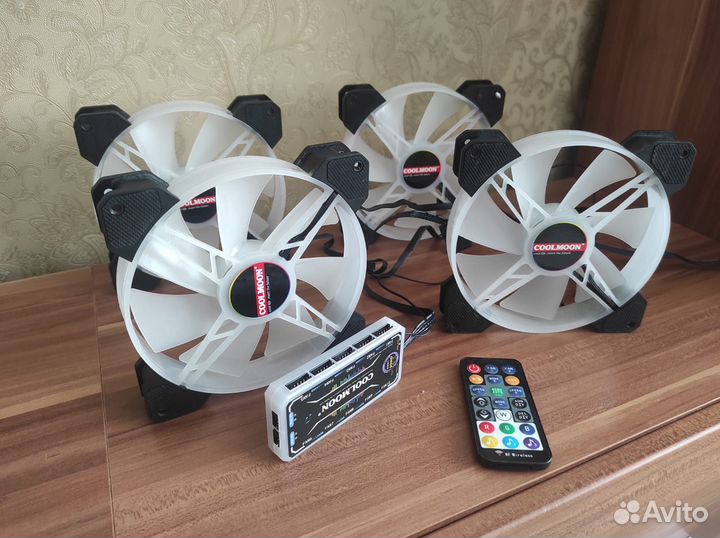 Четыре 140мм кулера Coolmoon argb + HUB + пульт