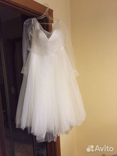 Свадебное платье 46 размера