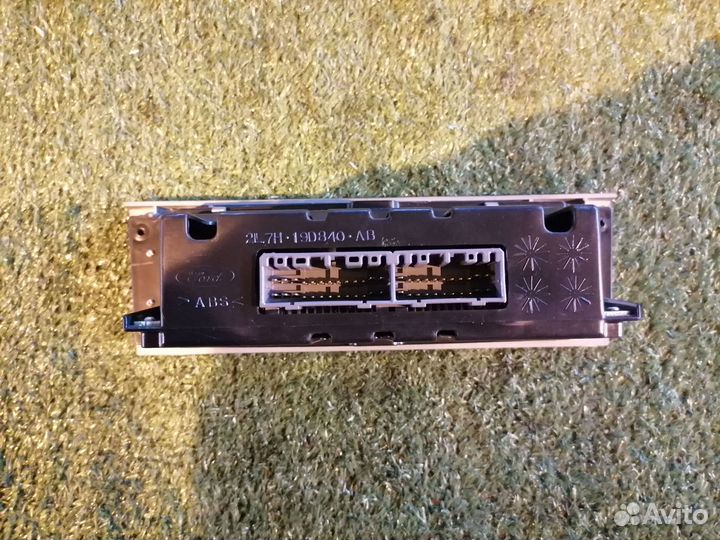 Блок управления климат-контролем 6L74-18C612-BA Li