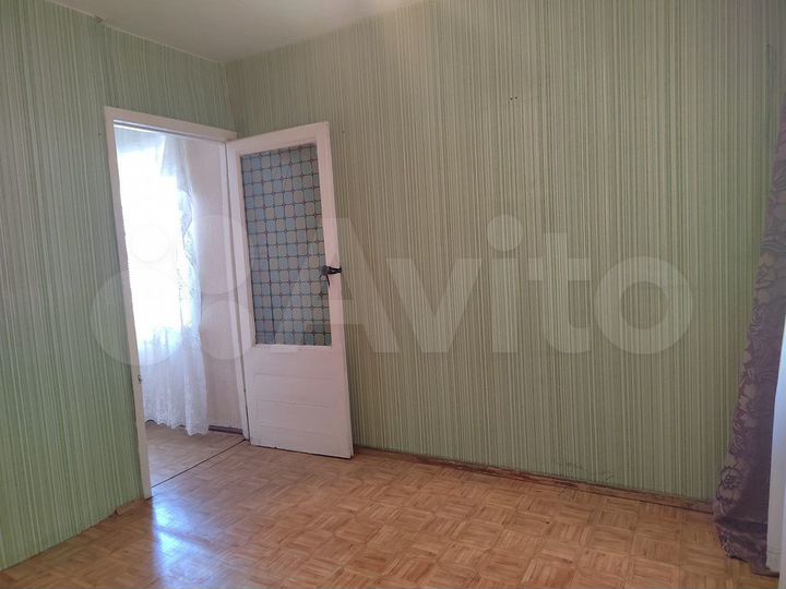 3-к. квартира, 50 м², 2/5 эт.