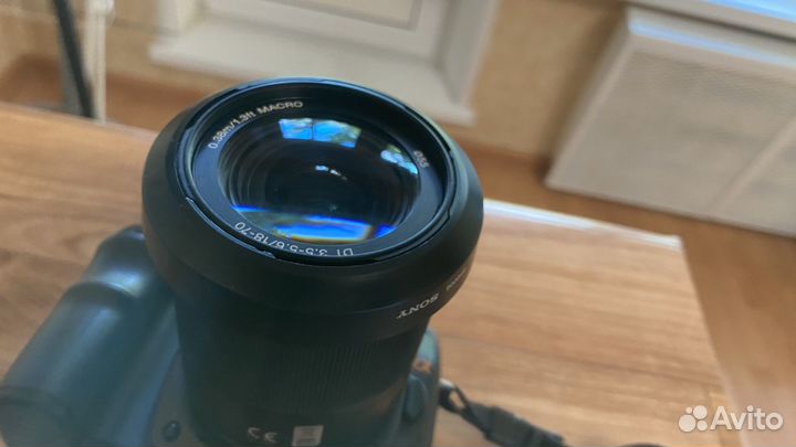 Зеркальный фотоаппарат Sony dslr a100