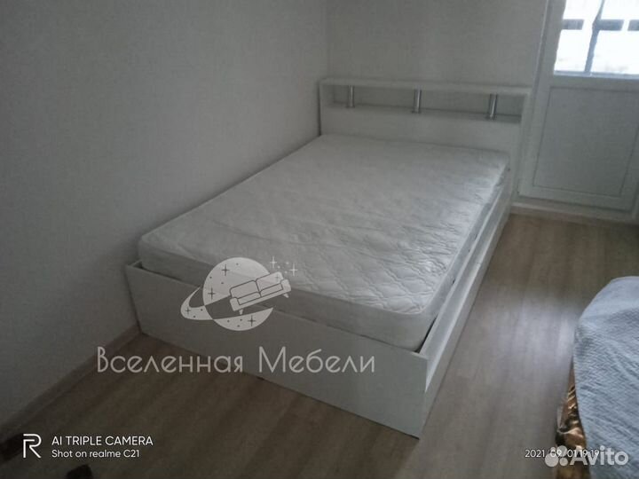 Кровать двуспальная