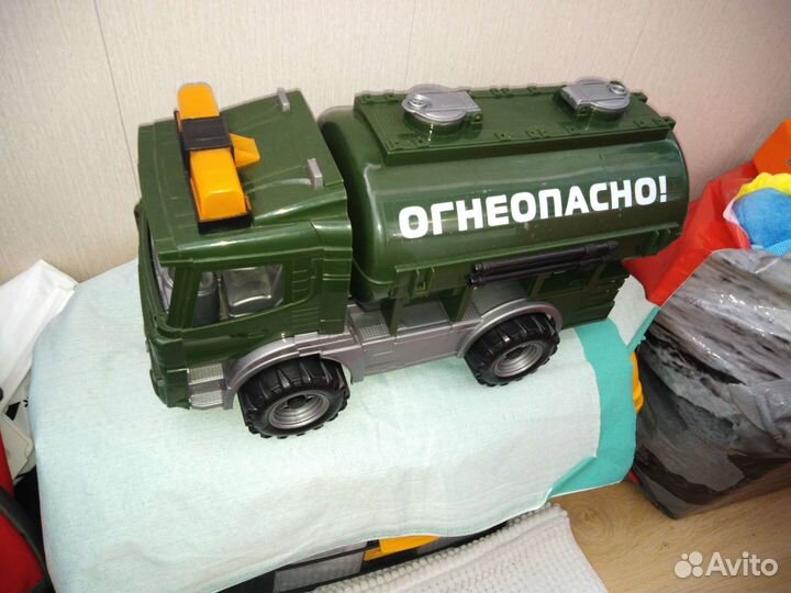 Развивающий автомобиль