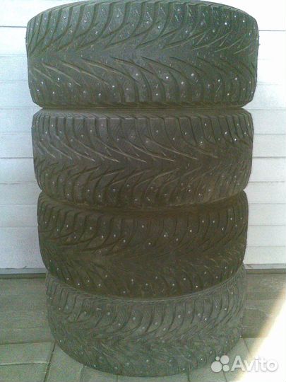 Yokohama Ice Guard Stud IG55 235/45 R18