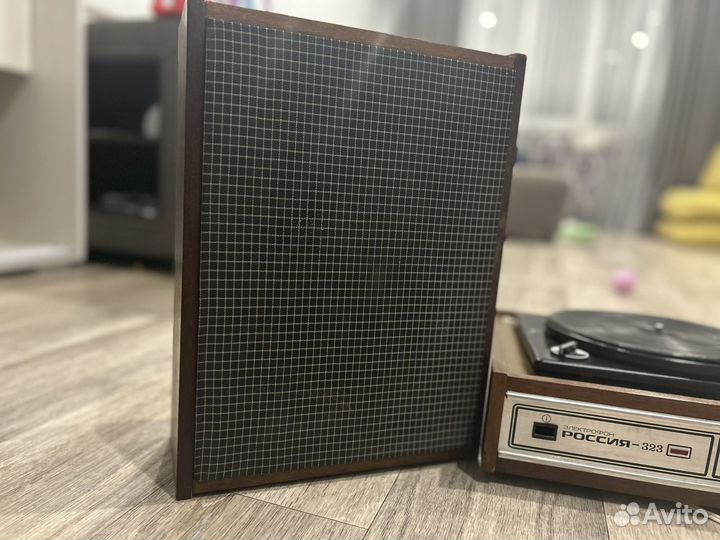 Проигрыватель винила