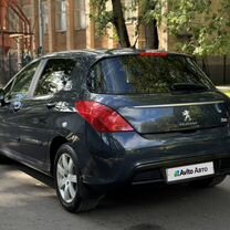 Peugeot 308 1.6 AT, 2013, 103 000 км, с пробегом, цена 990 000 руб.