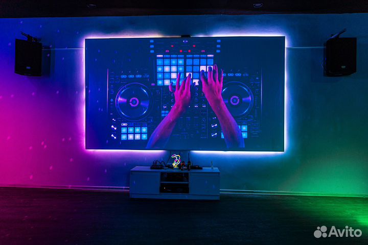 Аренда лофта с караоке в центре с балконом