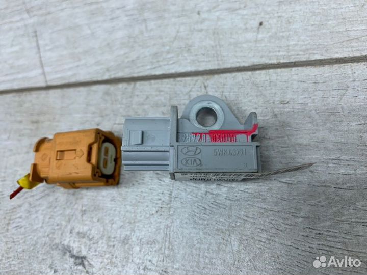 Датчик удара Hyundai I20 хэтчбек G4LA 2013